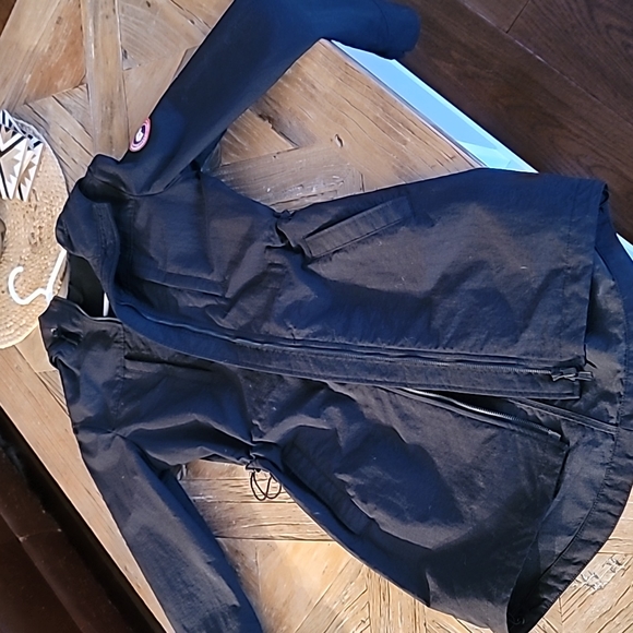 Canada Goose Jackets & Blazers - CANADA GOOSE fall/spring windbreaker/jacket xs